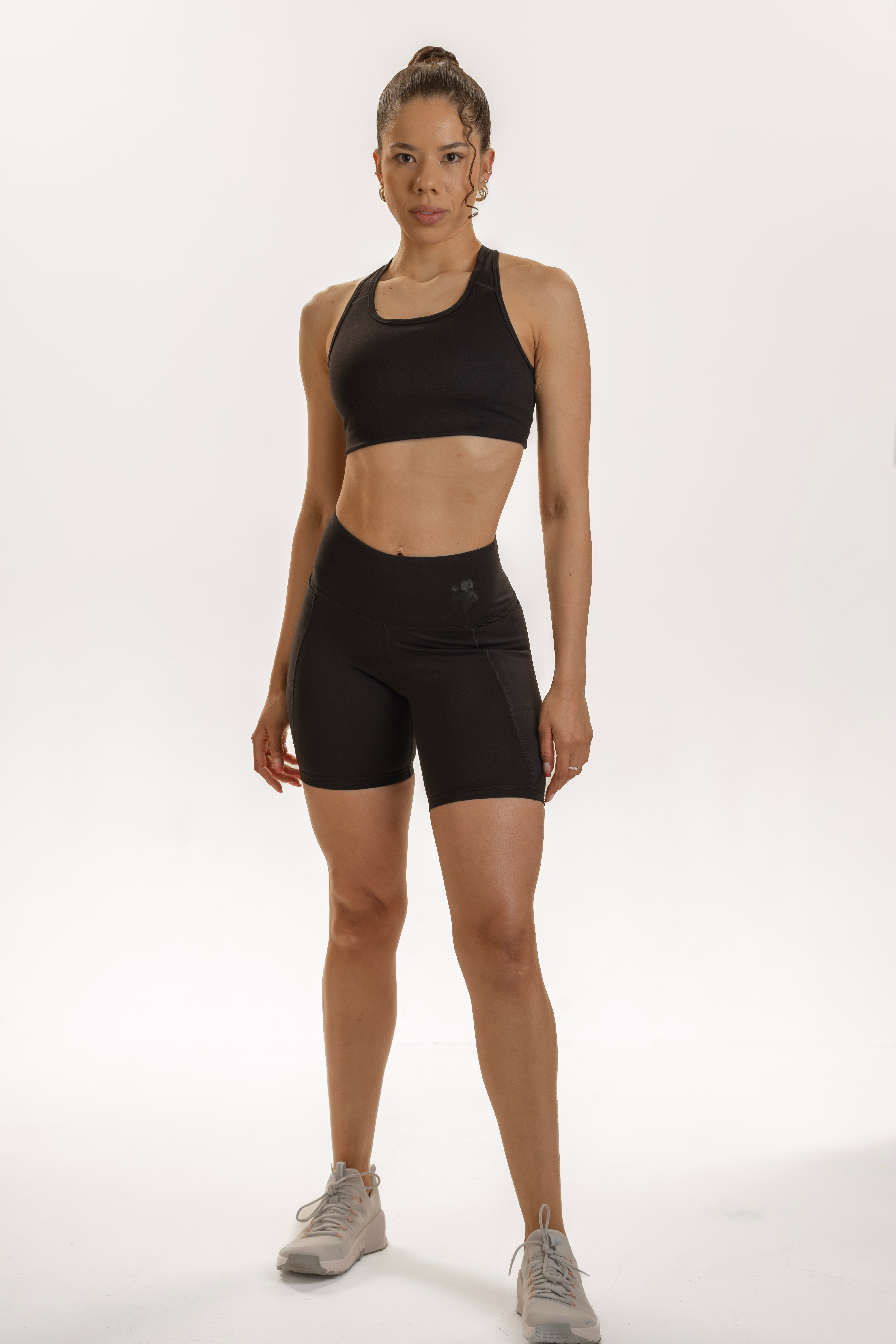 all black Shorts